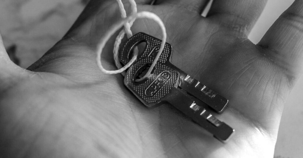 locksmith cost NW10