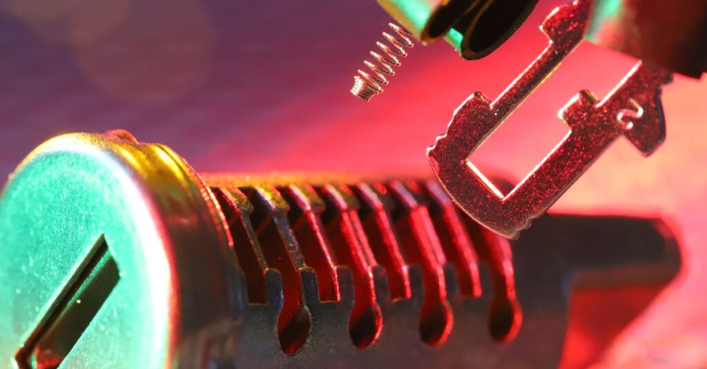 locksmith service costs